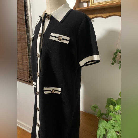 White House Black Market Mod Sweater Dress Black and White Mini Dress M 60s - Picture 8 of 15